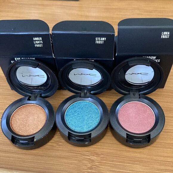 Mac Eye Shadow Frosts-Amber Lights, Steamy, & Libra - Picture 1 of 9
